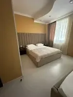 Трёхместный номер Superior с балконом и с видом на город, Отель Сказка, Кабардинка