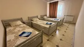 Люкс с 2 комнатами, Гостиница Дельфин, Махачкала