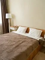 Двухместный люкс с видом на город (двуспальная кровать), Отель Наши Горы, Александров