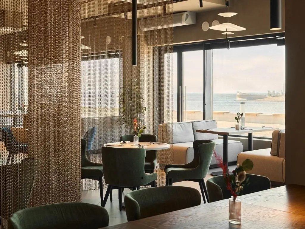 Ресторан — Отель «Лахта Тауэрс by ZONT Hotel Group», Санкт-Петербург