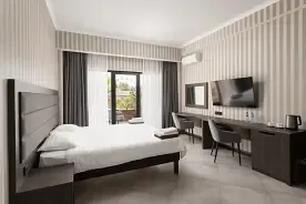 2-x местный семейный с террасой, Отель Loft Hotel, Новый Афон