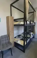Кровать в общем номере с красивым видом из окна, Хостел Старый город, Енисейск