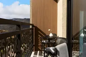 Номер Deluxe с балконом и с видом на горы, Отель PLATO MEOT Park & Hotel, станица Даховская