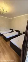 Кровать в общем номере, Мотель Мамисон, Бархане