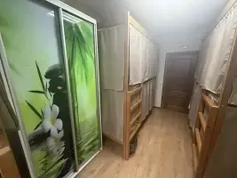 Кровать в общем номере с видом на море, Хостел Альбатрос, Новороссийск