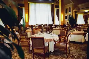 Ресторан «Континенталь» — Отель «Гранд отель Поляна », Сочи