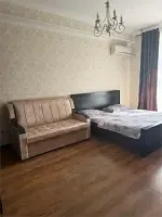 Максима Горького 85Б на 10 этаже код.128, Апартаменты Анти-Отель, Махачкала