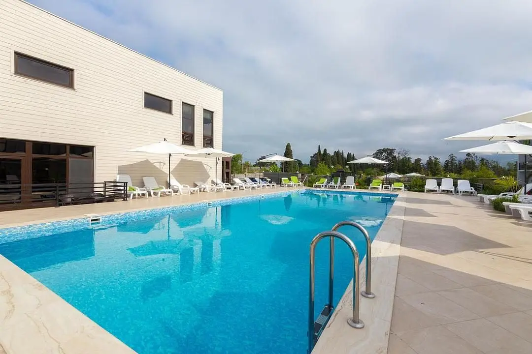 Открытый бассейн — Отель «Club Resort Hotel «OASIS»», Алахадзы