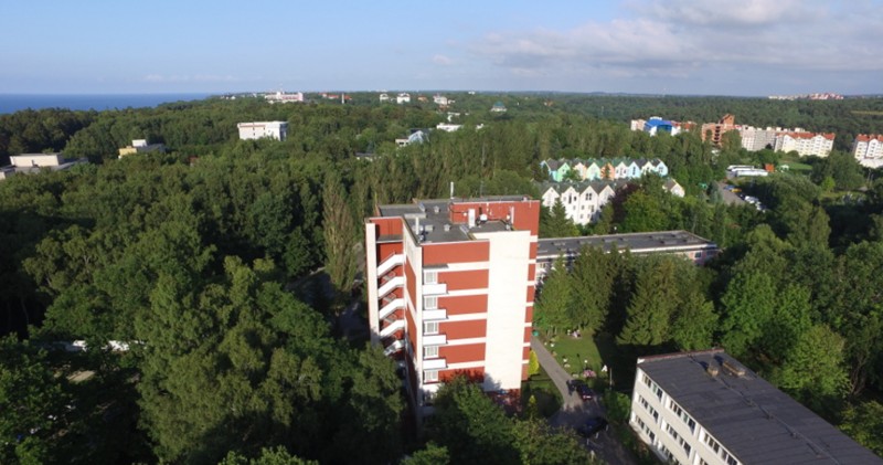 Янтарный берег светлогорск. Янтарь санаторий Нижегородская область. Янтарный берег Калининград. Санаторий Янтарный берег. Янтарный берег корпус 3 Светлогорск.