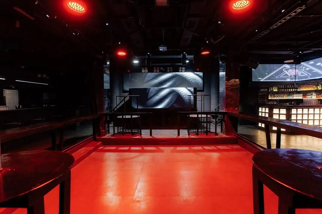 Ночной клуб — Отель «AYS Club», Шерегеш