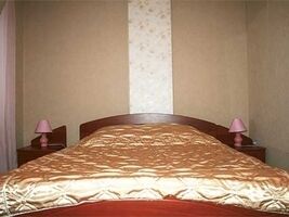 Улучшенный двухместный номер с двуспальной кроватью, База отдыха Лесогорская, Лесогорский