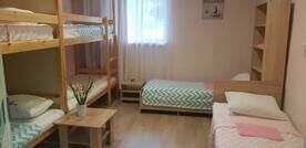 Кровать в общем 6-местном номере для женщин, Гостевой дом Central Town, Сочи