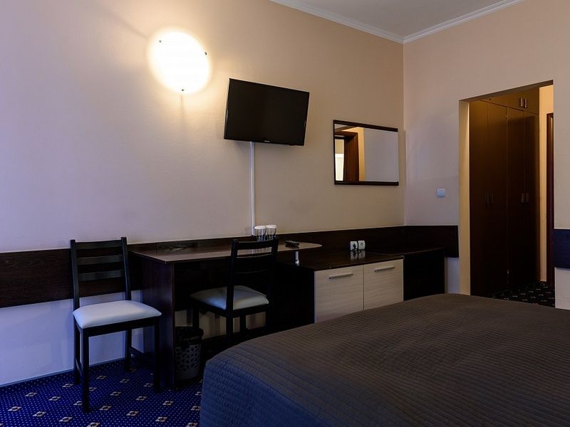 Стандарт 2-местный с видом на озеро (корпус Югославский)