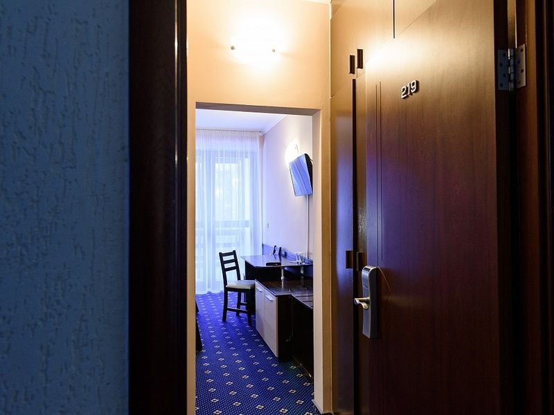 Стандарт 2-местный с видом на озеро (корпус Югославский)