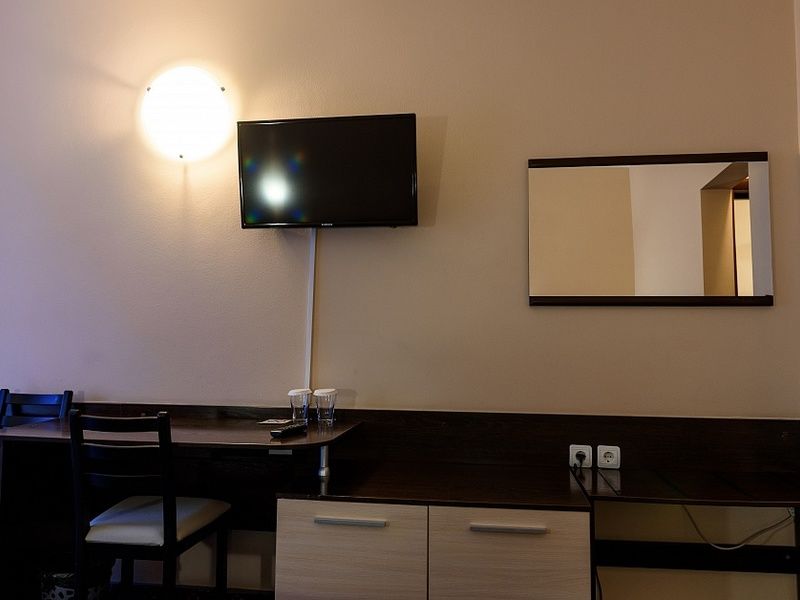 Стандарт 2-местный с видом на озеро (корпус Югославский)