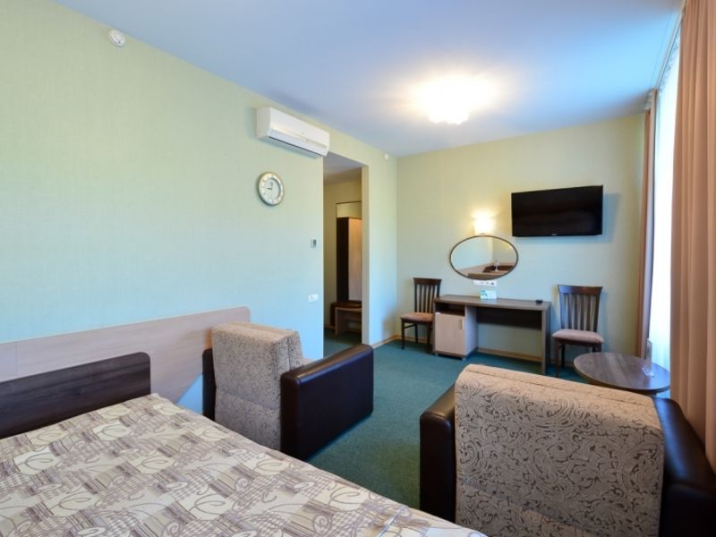 Семейный 2-местный 4*