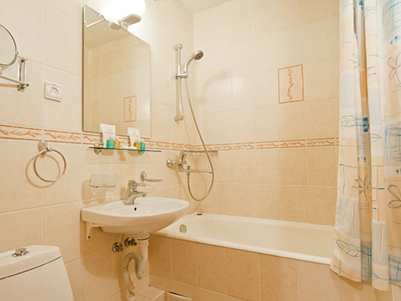 Джуниор сюит семейный 2 комнатный (2)