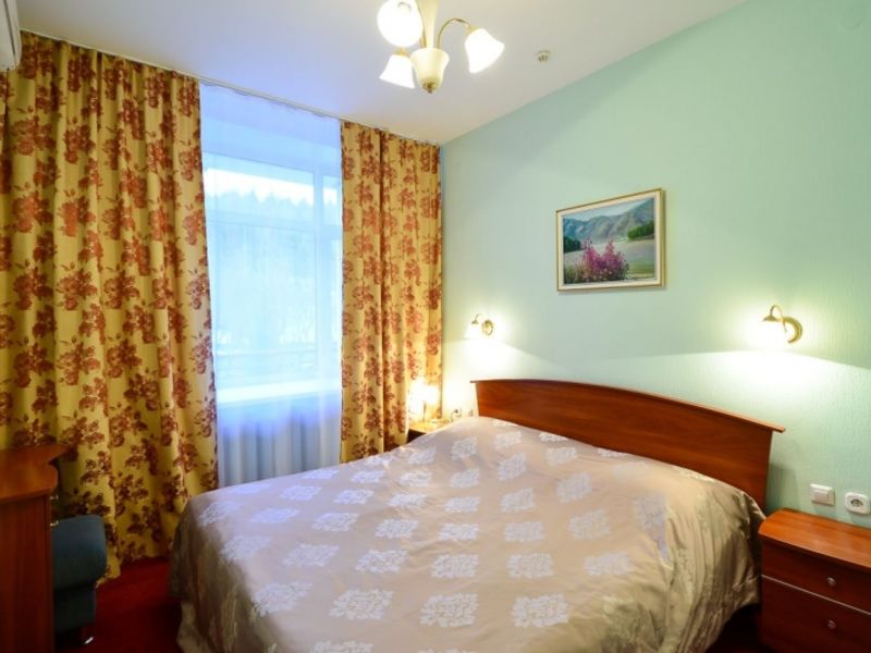 Семейный 3-местный