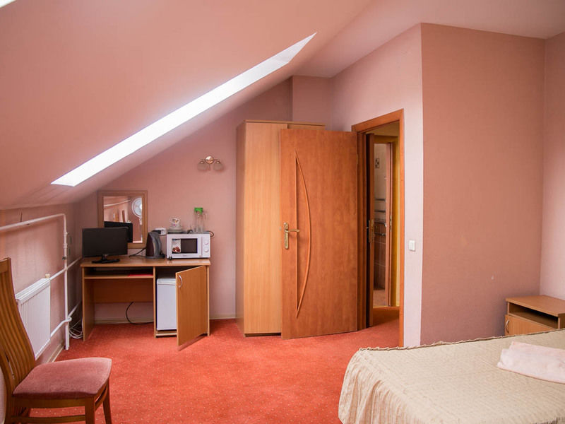 Мансардный 2 местный 2 комнатный (2)