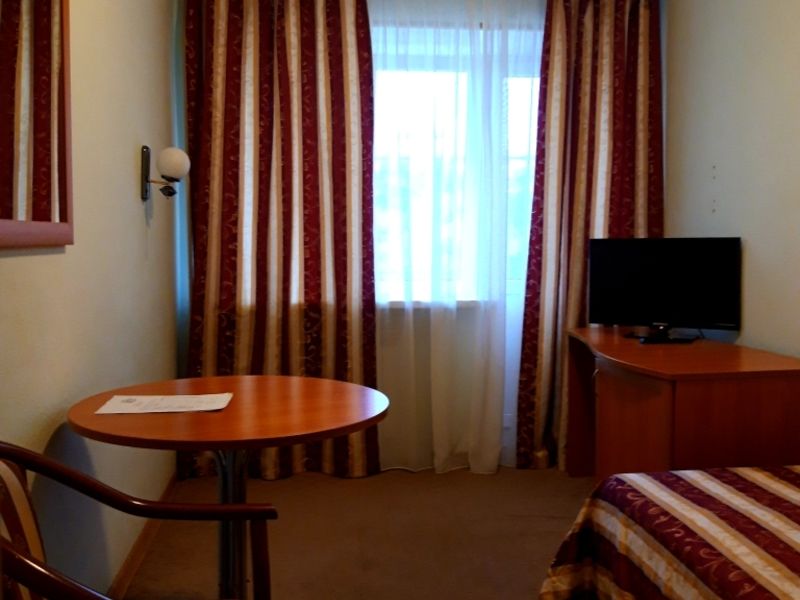 Стандартный 1-местный