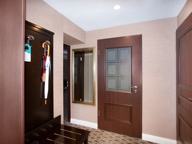 ОЛИМП Люкс трехкомнатный двухместный с балконом № 901, № 902 80 кв.м_холл