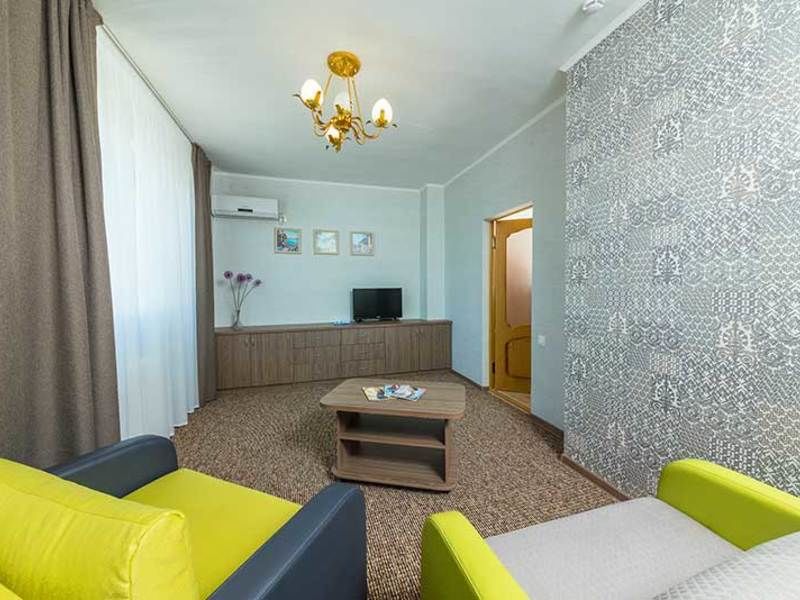 Люкс 2-комнатный 2-местный