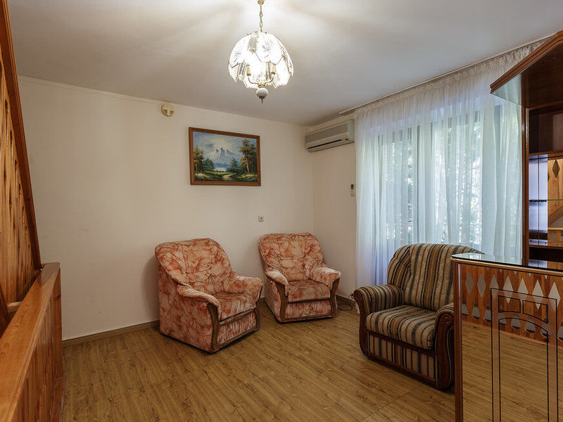 Коттедж 8 местный корпус 7