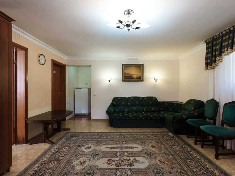 Стандарт 4-местный Семейный коттедж на 1 этаже