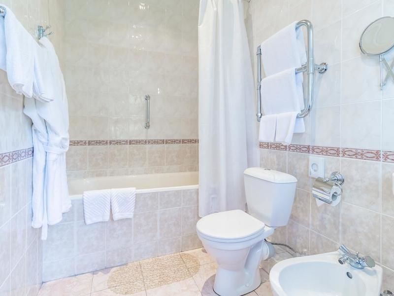 Люкс 2-местный угловой 2-4 этаж