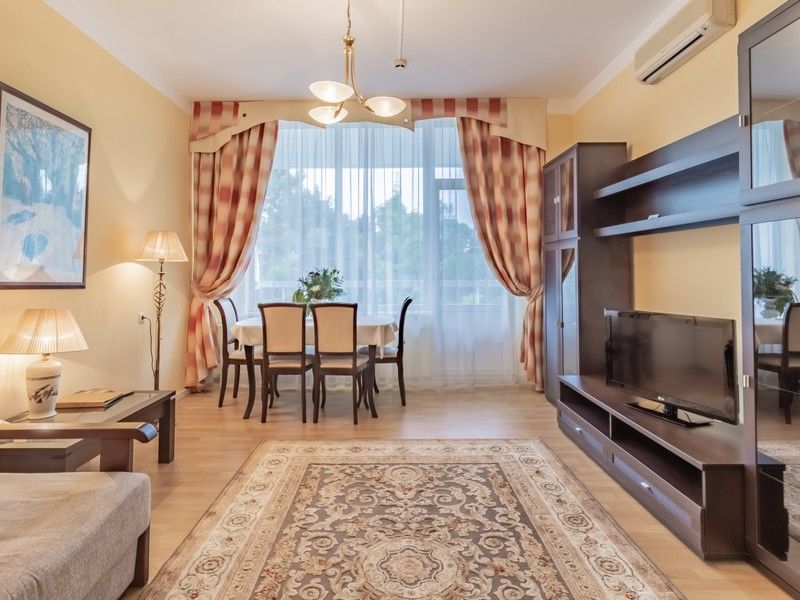 Люкс 2-местный центральный 3 этаж