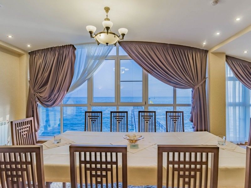 Сюит 2-местный 3-комнатный