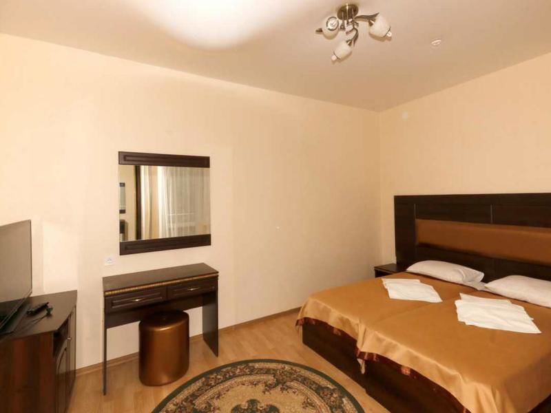 Люкс 2-местный 2-комнатный (корпус 7)