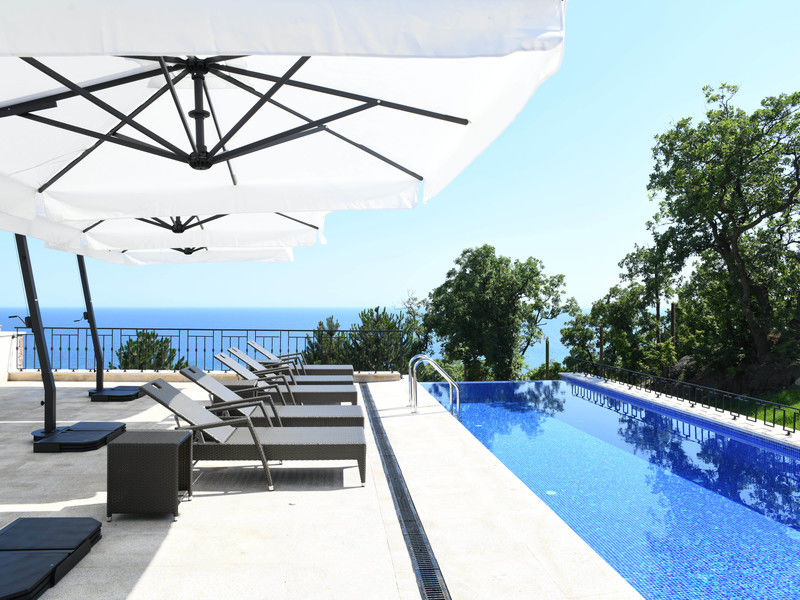 Вилла Вишневый сад 8-местная