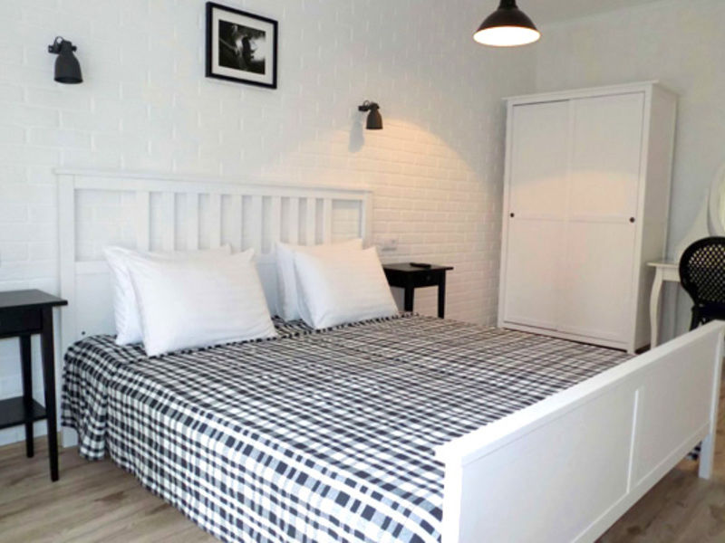 Коттедж Белый Дом 6-местный