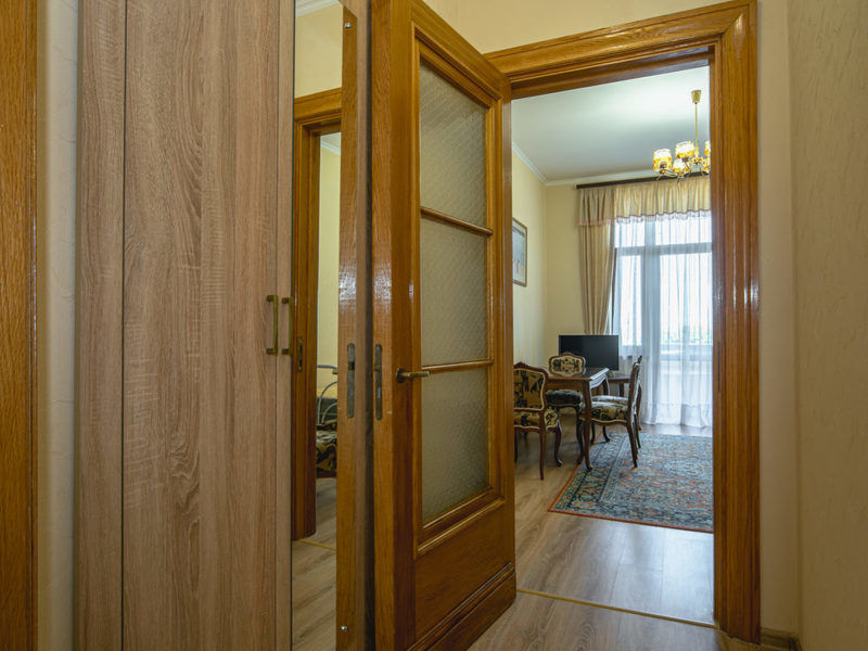 Люкс 2-местный 2-комнатный (корпус №1) (вид на море)