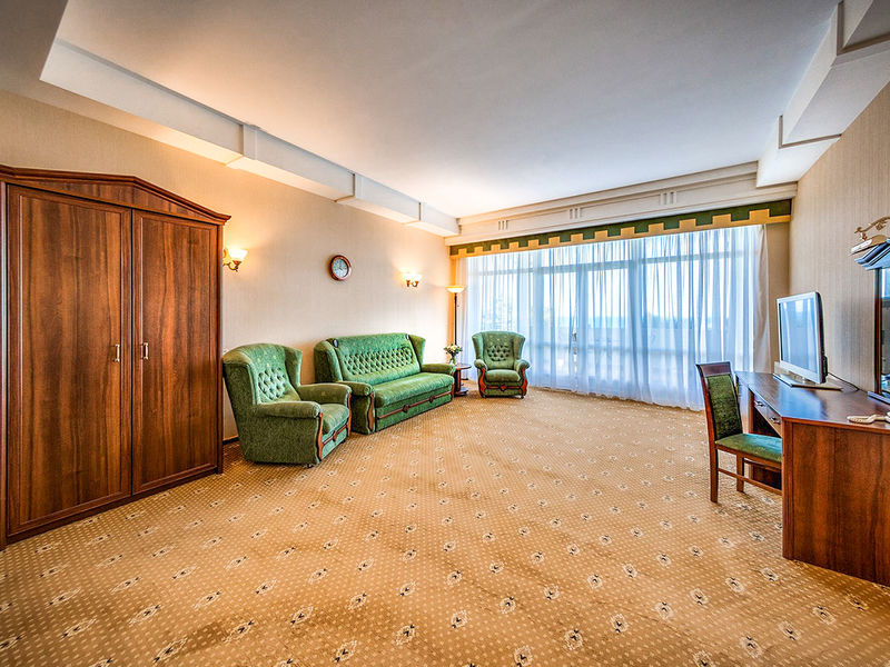 Люкс 2-местный 2-комнатный море