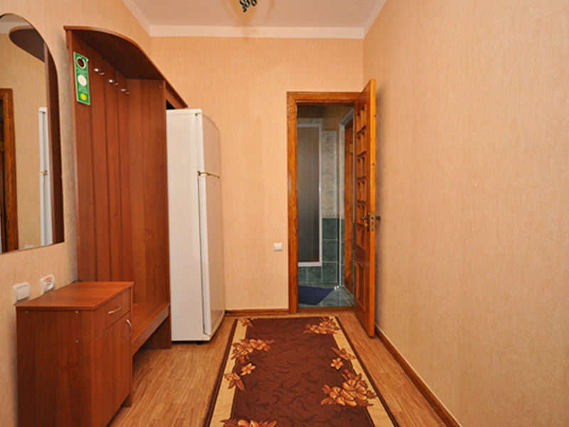 Люкс 2-местный 2-комнатный коттедж №9