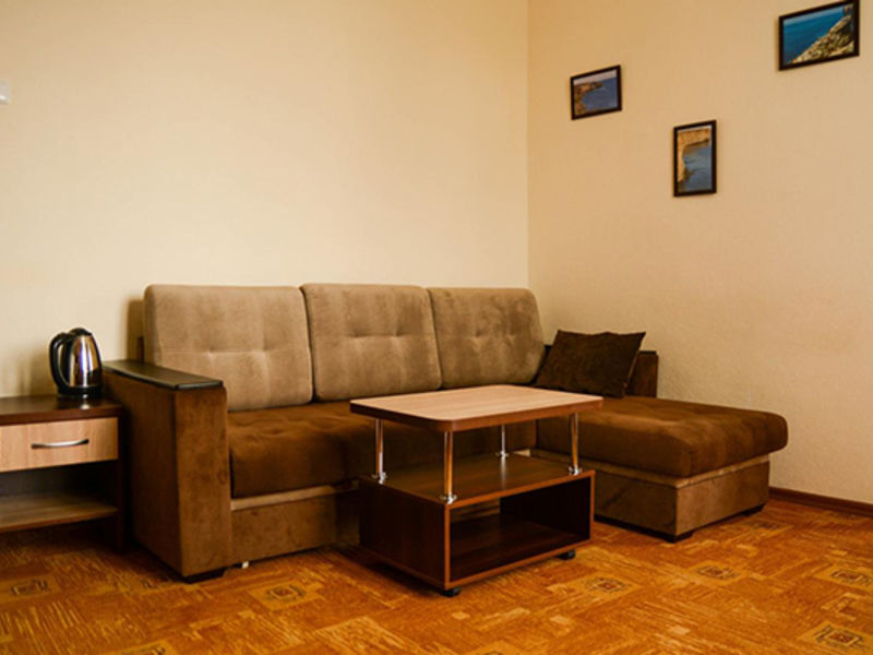 Полулюкс 3-местный 2-комнатный, корпус Усадьба графа Попова