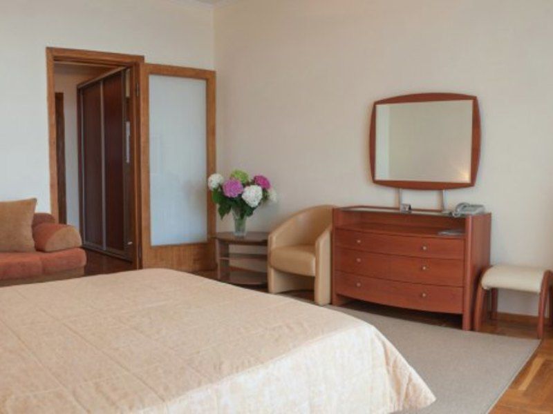 Джуниор Сюит 2-местный корп.3