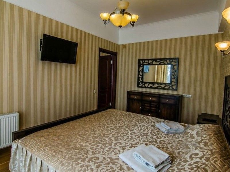 Люкс 2-местный 2-комнатный ЮГ 5 этаж корп.3