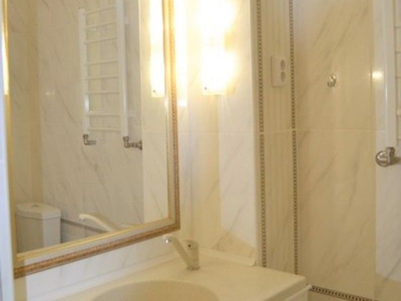 Люкс 2-местный 2-комнатный №11 корп.1 санузел