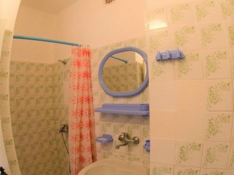 Стандарт 2-местный 2-комнатный ЮГ корп.4 санузел