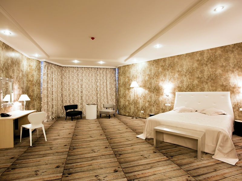 Охотское море