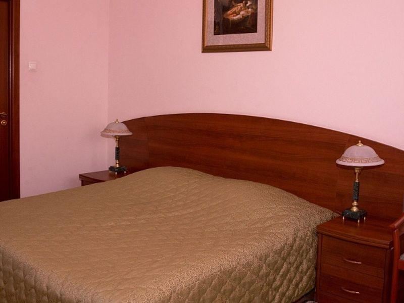 Люкс 1-местный 1-комнатный (категории Б, № 665, 667) 