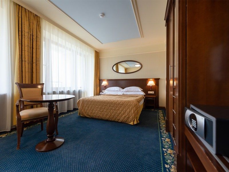 Стандартный 2-местный