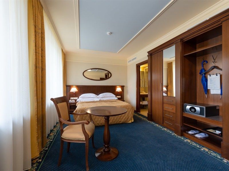 Стандартный 2-местный