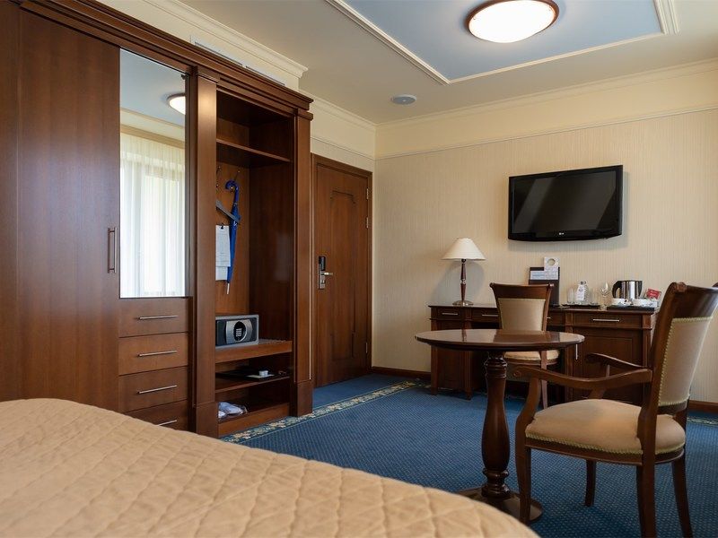 Стандартный 2-местный