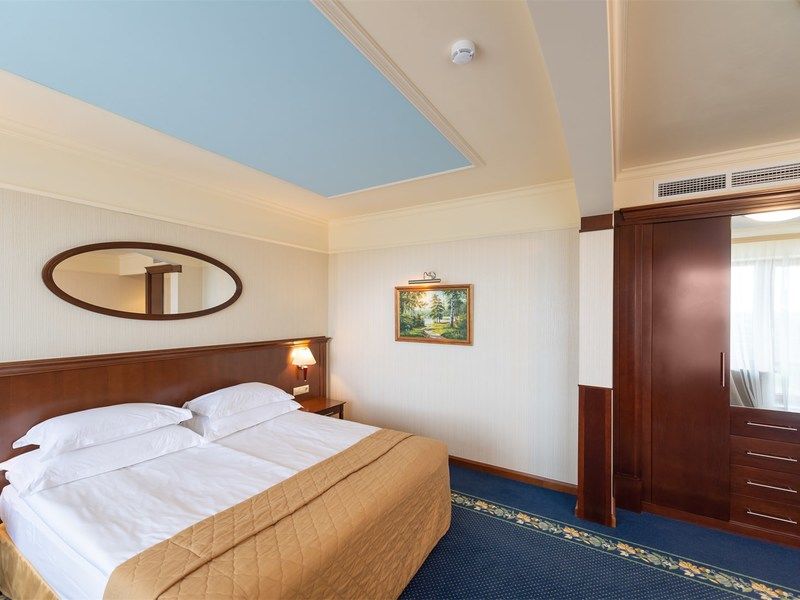 Супериор 2-местный (с видом на лес)