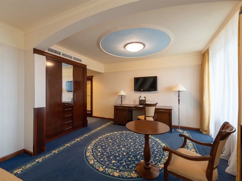 Супериор 2-местный (с видом на лес)