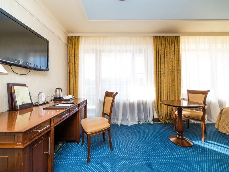 Супериор 2-местный (с видом на озеро)